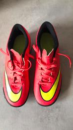 Nike mercurial voetbalschoenen maat 40, Schoenen, Maat XS of kleiner, Gebruikt, Ophalen of Verzenden