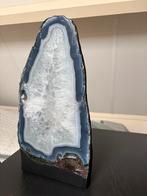 Prachtige Geode Witte Amethist Blauw agaat 14kg 42cm x 21cm, Ophalen of Verzenden, Zo goed als nieuw