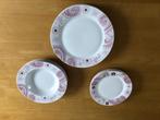Te koop nieuw 4 persoons servies, Huis en Inrichting, Keuken | Servies, Ophalen, Nieuw, Bord(en), Overige stijlen