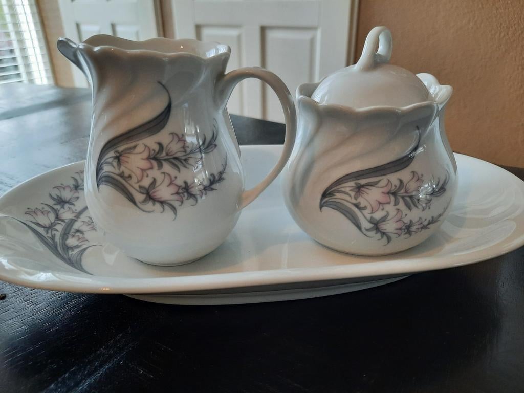 Wawel schenkkan melkkan en suikerpotje Polen servies, Antiek en Kunst, Ophalen of Verzenden