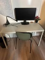 Desk + Chair, Ophalen, Zo goed als nieuw
