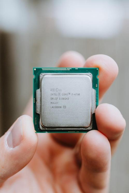 Te Koop : Intel Core I7 - 4790, Computers en Software, Processors, Gebruikt, 4-core, 3 tot 4 Ghz, Ophalen of Verzenden