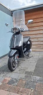 Te Koop Vespa Sprint 2020, geel kenteken, Topstaat., Ophalen, Overige modellen, Maximaal 45 km/u, Zo goed als nieuw