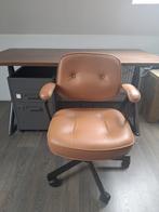 Bureau, bureaustoel en archiefkast, Ophalen, Zo goed als nieuw, Grijs