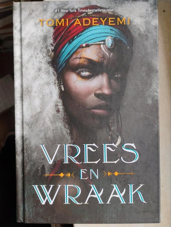Vrees en Wraak - Tomi Adeyemi, Boeken, Fantasy, Zo goed als nieuw, Ophalen of Verzenden