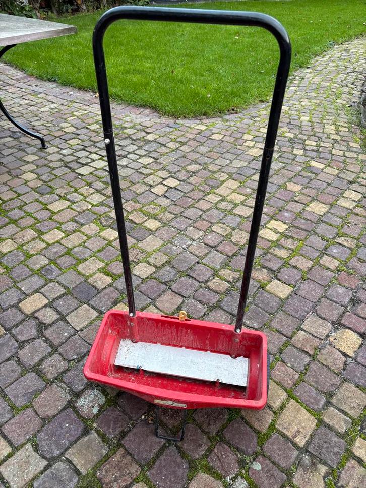 Strooiwagen voor gazononderhoud, Tuin en Terras, Aarde en Mest, Overige typen, Ophalen