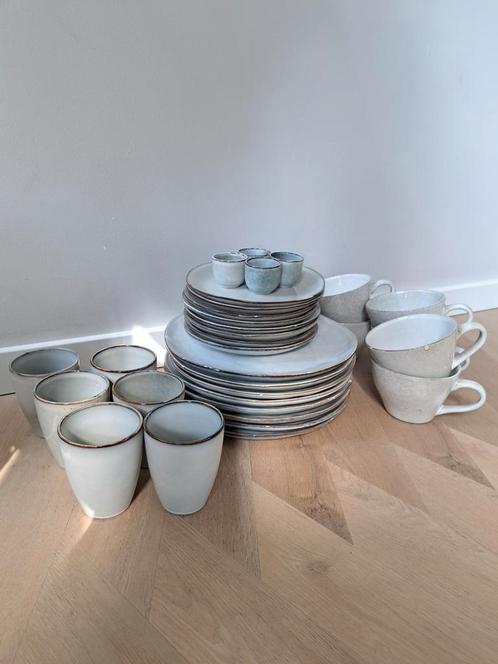 Servies set, Huis en Inrichting, Keuken | Servies, Overige stijlen, Ophalen