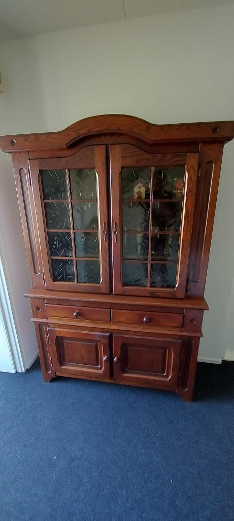 Buffetkast / Vitrinekast met glazen deuren Donker Eiken, Huis en Inrichting, Kasten | Buffetkasten, Gebruikt, 150 tot 200 cm, 100 tot 150 cm