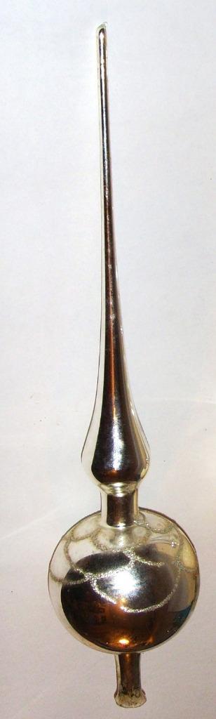 Kerstversiering van de jaren '60. beschikbaar voor biedingen