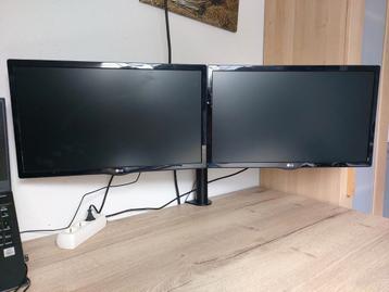 LG beeldscherm 21,5 inch beschikbaar voor biedingen