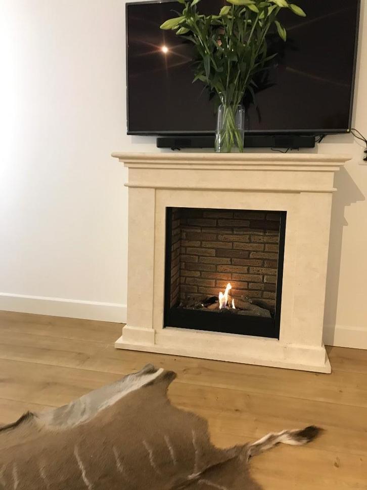 Bio-ethanol haard wit natuursteen(Xaralyn Kos stijl), Huis en Inrichting, Haarden, Zo goed als nieuw, Overige soorten, Ophalen