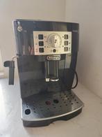 Delonghi Magnifica S, Witgoed en Apparatuur, Koffiezetapparaten, Gebruikt, 10 kopjes of meer, Ophalen of Verzenden, Afneembaar waterreservoir