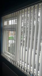 Lamellen wit Luxaflex 2,8 meter breed groot raam!, Huis en Inrichting, Stoffering | Gordijnen en Lamellen, Ophalen, Gebruikt, 200 cm of meer