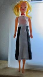 Barbiepop, Kinderen en Baby's, Speelgoed | Poppen, Ophalen of Verzenden, Zo goed als nieuw, Barbie