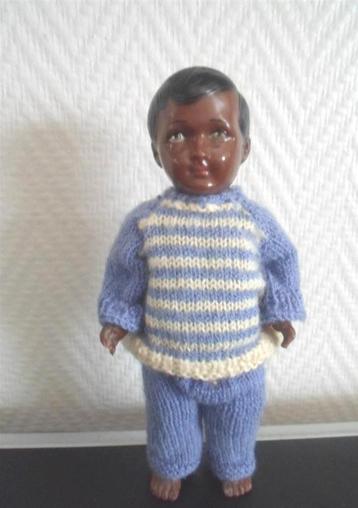 Oud Popje. Donkergetint. Zie merk foto 9. beschikbaar voor biedingen