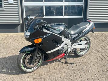 Kawasaki ZZR 600 1990 beschikbaar voor biedingen