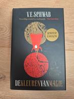V.E. Schwab - De kleuren van magie. Limited edition, Ophalen of Verzenden, Zo goed als nieuw, V.E. Schwab