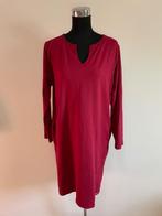 J520 - Rode Glam jurk met zakjes maat 42 (1), Maat 42/44 (L), Knielengte, Ophalen of Verzenden, Zo goed als nieuw