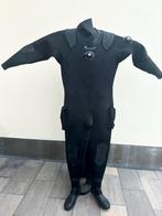 O’three Neopreen Droogpak 5 mm Flexibel, Watersport en Boten, Duiken, Ophalen of Verzenden, Zo goed als nieuw, Duikpak