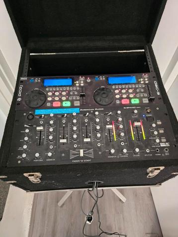 Complete DJ set incl. flightcase en statief beschikbaar voor biedingen