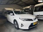 Toyota Auris Touring Sports 1.8 Hybrid Comfort, Gebruikt, Wit, 26 km/l, Te koop