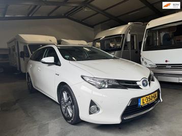 Toyota Auris Touring Sports 1.8 Hybrid Comfort beschikbaar voor biedingen