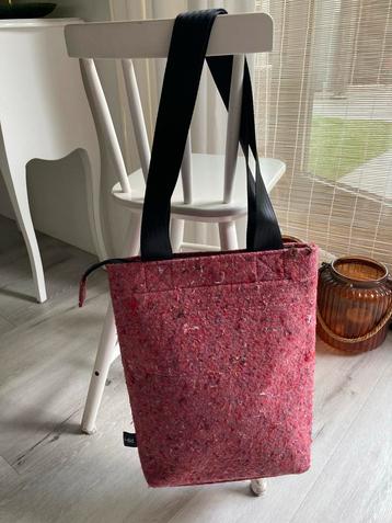 I-did Laptoptas/Schoudertas Gerecycled Cherryred beschikbaar voor biedingen