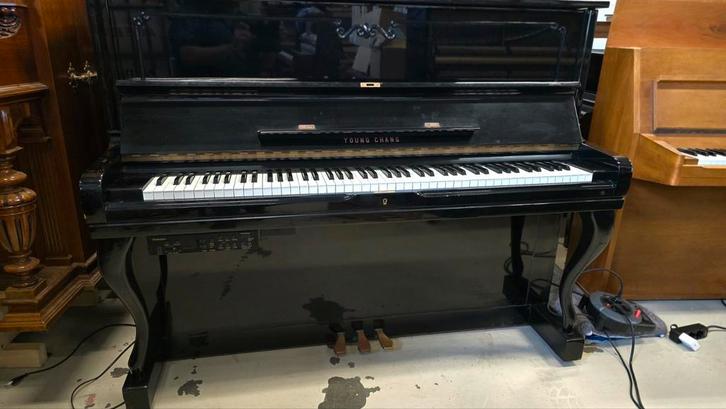 Silent piano Young Chang met 1 jaar garantie & gratis bezorg, Muziek en Instrumenten, Piano's, Gebruikt, Zwart, Ophalen