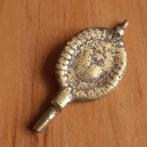 Bodemvondst Friesland: Antieke Horlogesleutel Koper, Verzenden