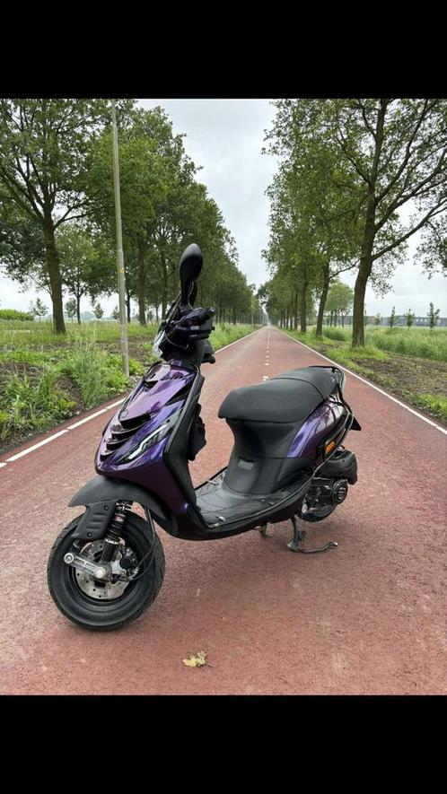 Zip sp 4 takt iget, Fietsen en Brommers, Scooters | Piaggio, Zo goed als nieuw, Zip, Ophalen of Verzenden