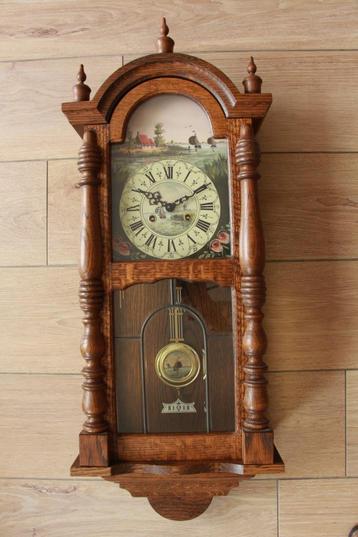 Hollandse staartklok beschikbaar voor biedingen