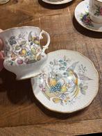 Elizabethan Fine Bone China Kop en Schotel, Ophalen of Verzenden