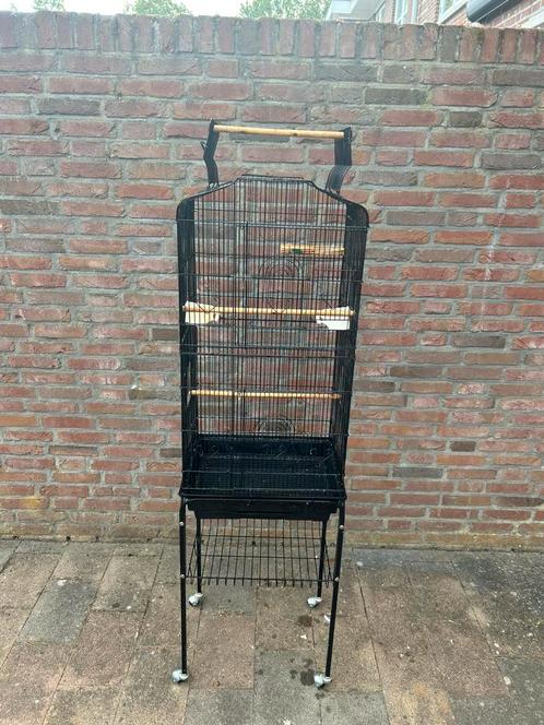 Vogelkooi voor grote parkieten soorten, Dieren en Toebehoren, Vogels | Hokken en Kooien, Zo goed als nieuw, Vogelkooi, Metaal
