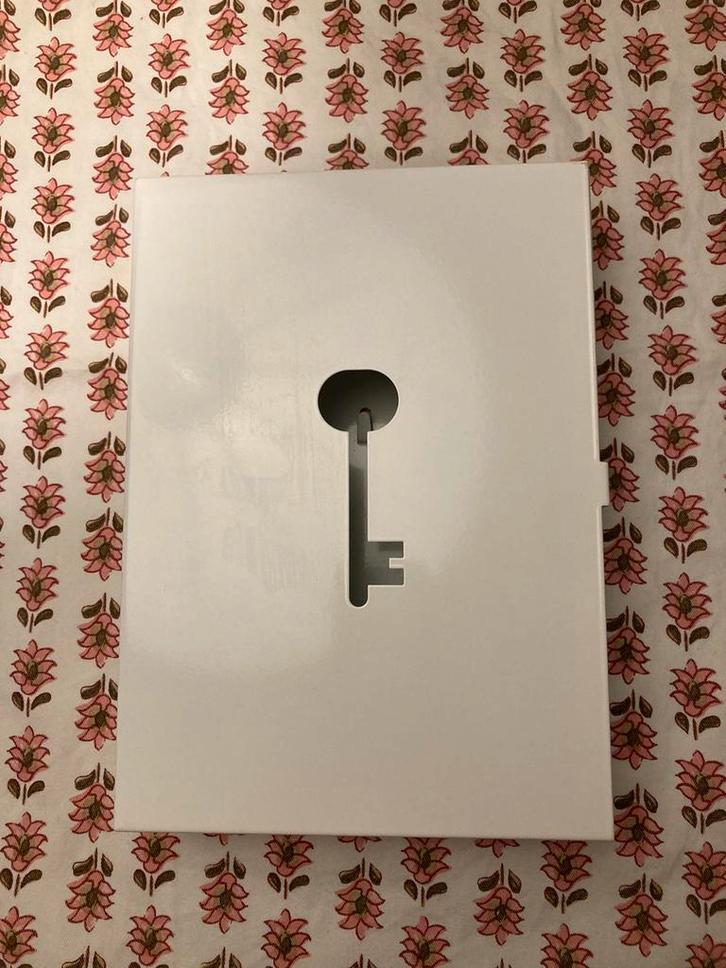 Modern wit Sleutelkastje, strak design, Huis en Inrichting, Kasten | Overige, Gebruikt, Ophalen of Verzenden