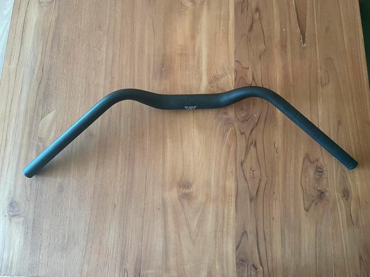 M-Wave trekking stuur, aluminium, type HB-C2.1, Fietsen en Brommers, Fietsonderdelen, Zo goed als nieuw, Algemeen, Stuur, Ophalen