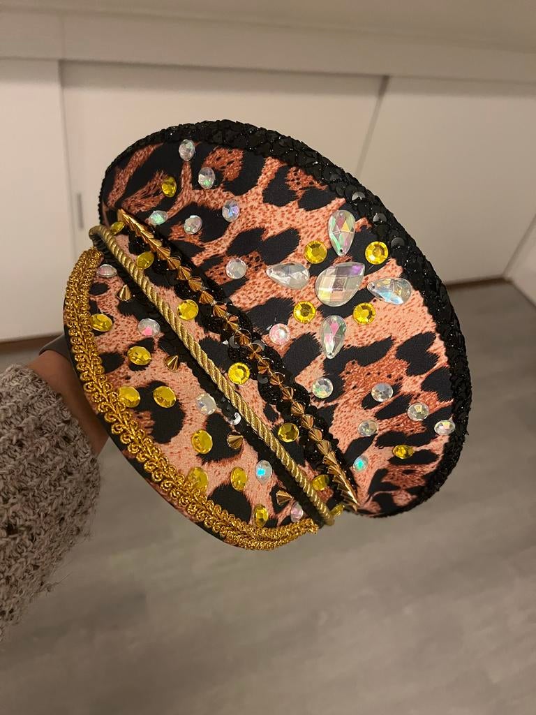 Carnavalshoed - Zo goed als nieuw!, Ophalen of Verzenden, Zo goed als nieuw, Hoed of Pruik, Carnaval