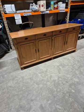 dressoir 200 bij 54 bij 90 beschikbaar voor biedingen