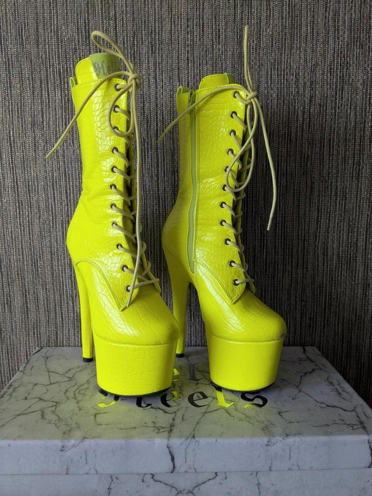 Pleasers hella heels Neon Geel 7inch Paaldans Hakken maat 36, Kleding | Dames, Schoenen, Zo goed als nieuw, Schoenen met hoge hakken