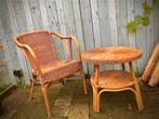 Rotan stoel en tafeltje, Huis en Inrichting, Stoelen, Ophalen, Gebruikt, Bruin, Eén