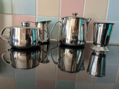 Alessi theepot, suikerpot, melkkannetje, Huis en Inrichting, Keuken | Servies, Gebruikt, Overige typen, Overige stijlen, Overige materialen