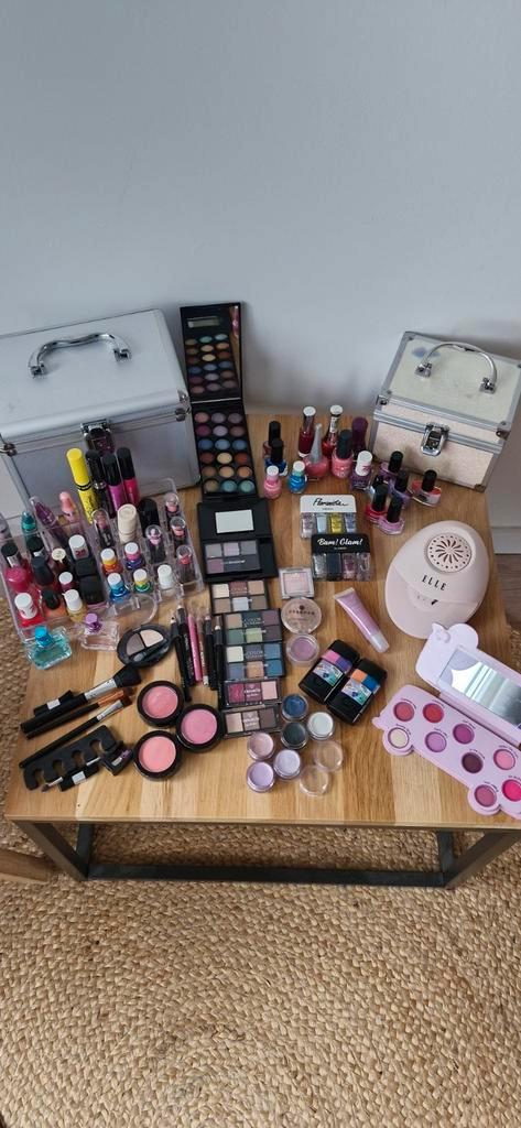 Make-up Collectie - Alles in 1 Koop!, Sieraden, Tassen en Uiterlijk, Uiterlijk | Cosmetica en Make-up, Gebruikt, Make-up, Gehele gezicht