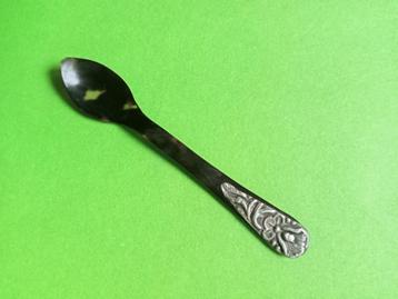 Leuk klein Djokja Lepeltje - Schildpad met zilver beschikbaar voor biedingen