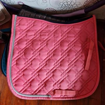 Hv polo roze  beschikbaar voor biedingen