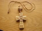 Religie: oud etnisch groot kruis hanger, hand gemaakt, hout., Verzamelen, Religie, Overige typen, Christendom | Katholiek, Zo goed als nieuw