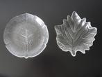 2 vintage glazen schaaltjes, vorm blad met nerfstructuur, Ophalen of Verzenden