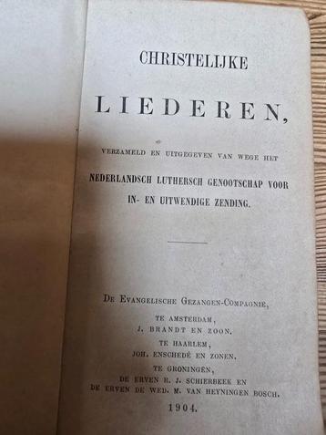 LIEDERENBOEKEN EN BIJBELTJE beschikbaar voor biedingen