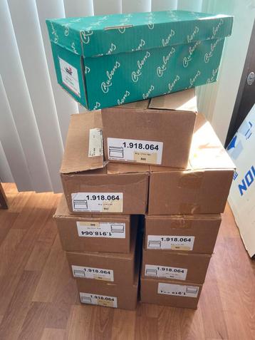 5 dozen Enveloppen beschikbaar voor biedingen