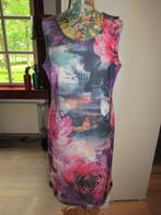 E128 Casual Clothing mt L jurk scuba roze bloemen, Kleding | Dames, Verzenden, Zo goed als nieuw, Knielengte, Roze