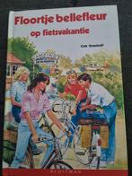 Floortje Bellefleur op fietsvakantie, Boeken, Kinderboeken | Jeugd | 10 tot 12 jaar, Ophalen of Verzenden, Zo goed als nieuw