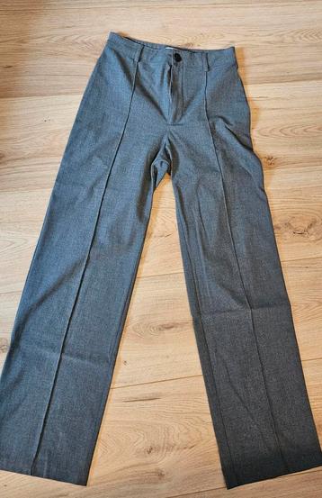 Pull&Bear broek dames - Maat M beschikbaar voor biedingen